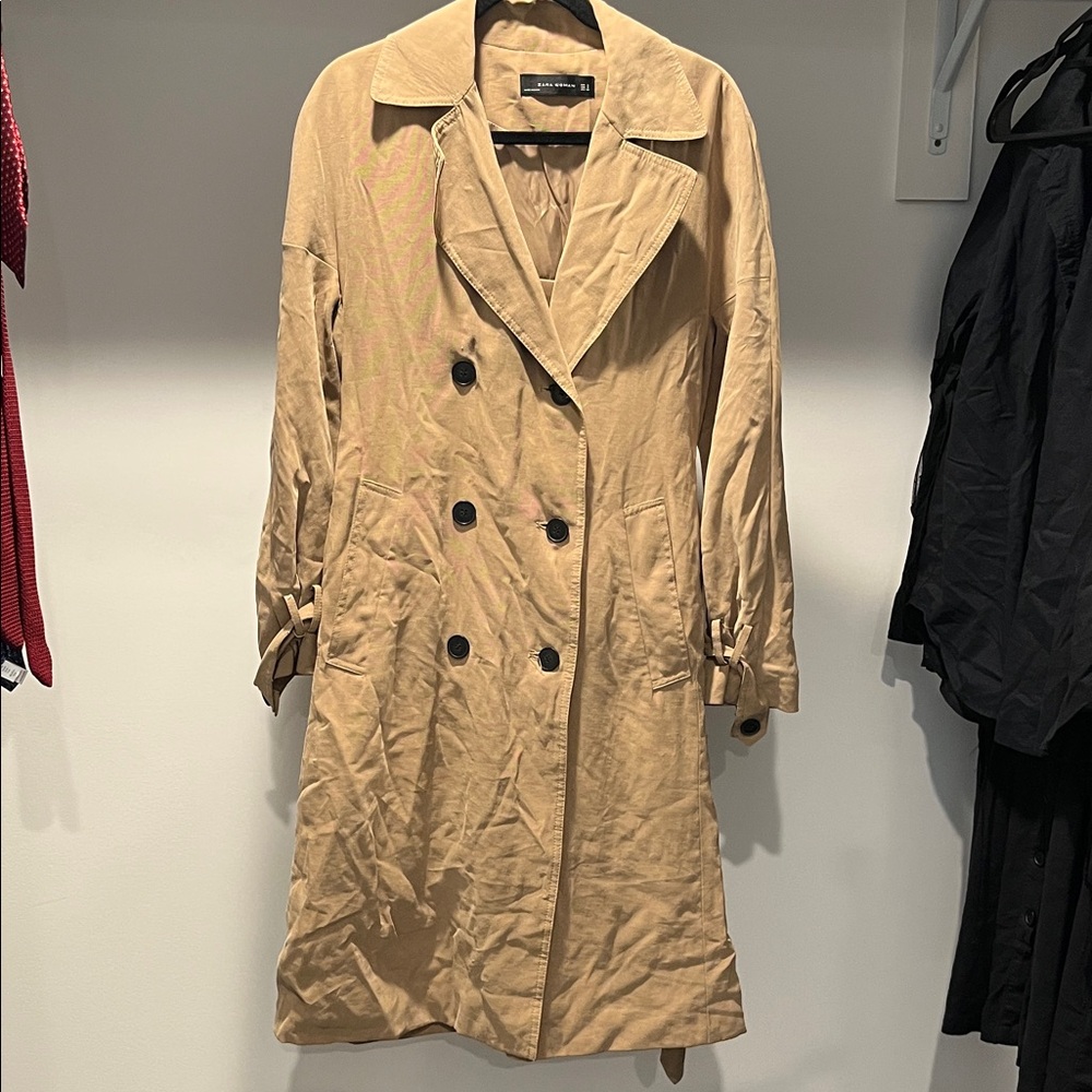 Zara khaki trench coat S